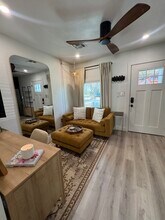 1155 E Diamond St, Unit 1006 in Phoenix, AZ - Building Photo - Building Photo