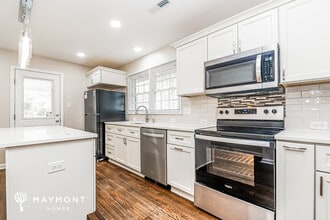 812 Terrace View Dr, Unit E1116 in Chapel Hill, NC - Foto de edificio - Building Photo