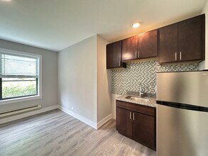 4551 N Damen Ave in Chicago, IL - Building Photo - Building Photo