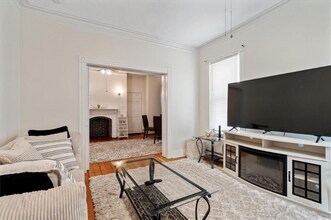 249-251 Orms St in Providence, RI - Foto de edificio - Building Photo