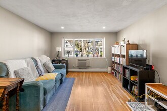 225 Baker St, Unit 24 in Boston, MA - Building Photo - Building Photo