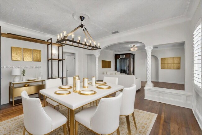 1502 Genoa St in Coral Gables, FL - Building Photo - Building Photo