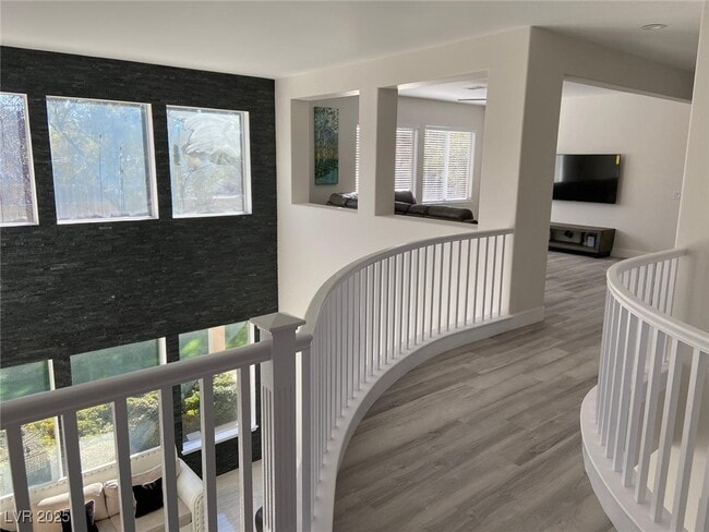 385 Glenridding St in Las Vegas, NV - Foto de edificio - Building Photo