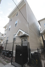 453 S 18th St in Newark, NJ - Building Photo - Other