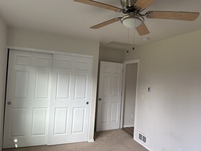 550 A G St in Independence, OR - Building Photo - Building Photo