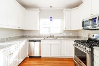 3811 Cole Ave in High Point, NC - Building Photo - Building Photo