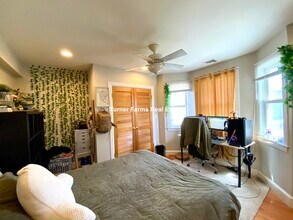 21 Dorr St, Unit C in Boston, MA - Foto de edificio - Building Photo