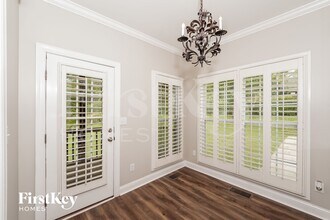 1596 Mountain Lodge Trail in Birmingham, AL - Foto de edificio - Building Photo