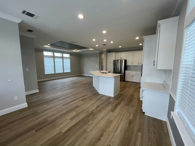 371 Pirates Rest Rd in North Fort Myers, FL - Building Photo - Building Photo
