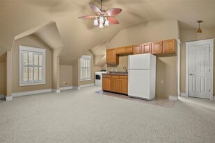 5608 Jim Hogg Ave in Austin, TX - Building Photo