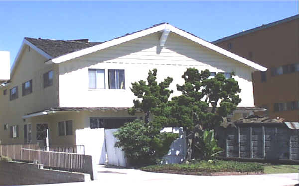 1440 S Centinela Ave in Los Angeles, CA - Building Photo - Building Photo