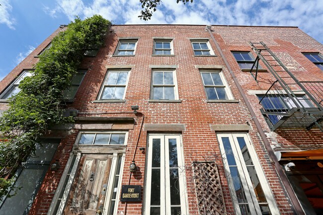 3 9th Ave in New York, NY - Building Photo - Building Photo