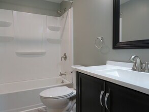 58 N Seine Dr in Cheektowaga, NY - Building Photo - Building Photo