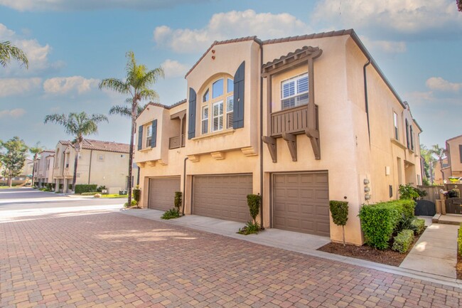 11656 Miro Cir in San Diego, CA - Building Photo - Building Photo