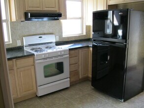 2159 N 63rd St, Unit 2159 in Wauwatosa, WI - Building Photo - Building Photo