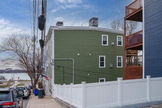 149 G St in Boston, MA - Building Photo - Building Photo