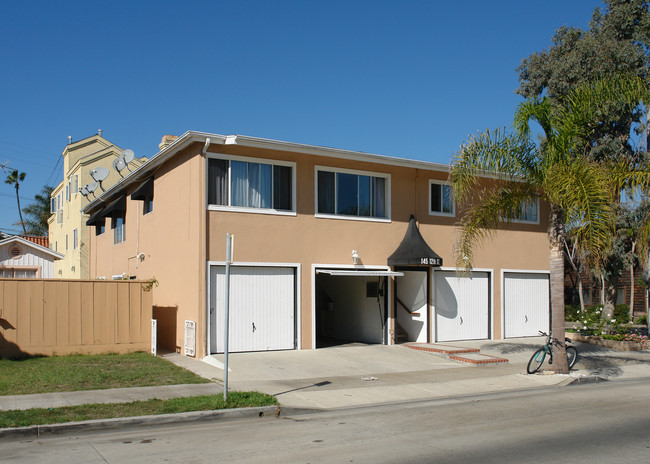 1170-1190 Central Ave in Seal Beach, CA - Building Photo - Building Photo