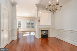 720 Carpenter Rd in Alexandria, VA - Building Photo - Building Photo