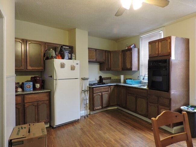 110 Lyon St in Cincinnati, OH - Building Photo - Building Photo