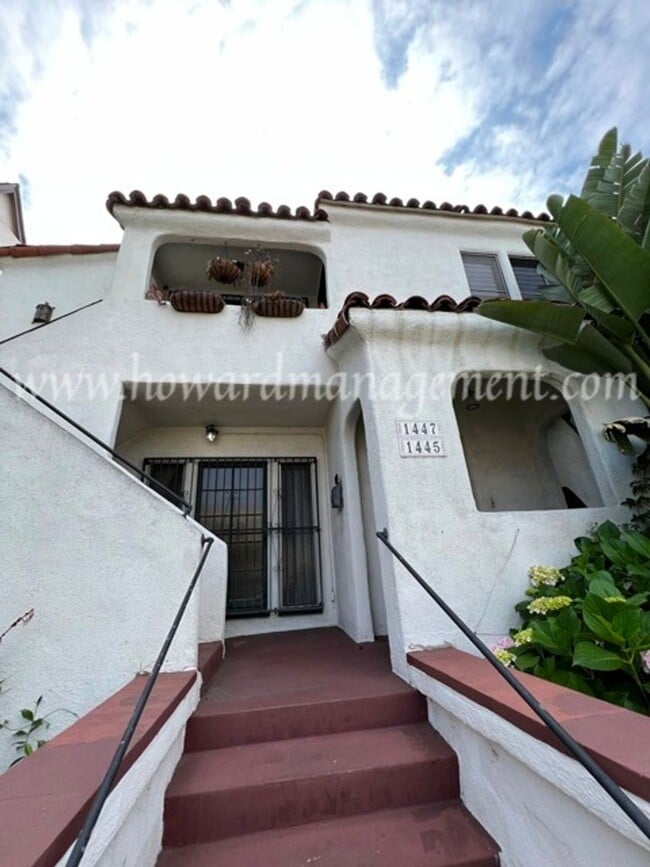1445 S Canfield Ave in Los Angeles, CA - Building Photo - Building Photo