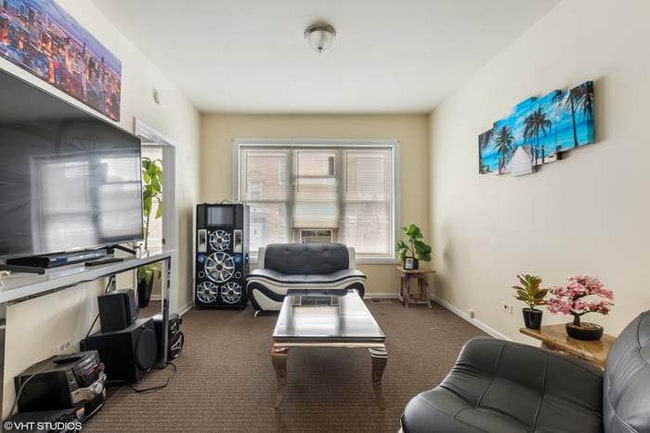 property at 4106 W Hirsch St