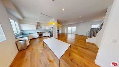 1715 Armacost Ave in Los Angeles, CA - Building Photo - Building Photo