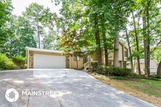 6834 Springwood Dr in Douglasville, GA - Building Photo - Building Photo