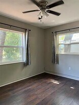 3300 16th Ave S in St. Petersburg, FL - Building Photo