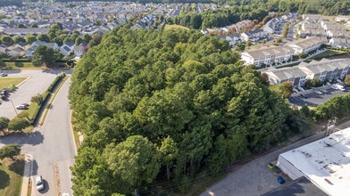 Thrive at South End in Raleigh, NC - Building Photo - Building Photo