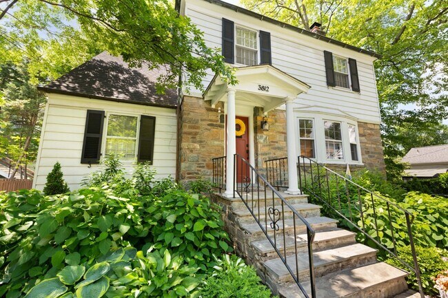 3812 47th St NW in Washington, DC - Building Photo - Building Photo