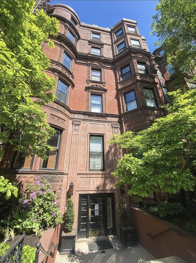 property at 239 Commonwealth Ave