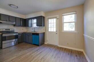 241 Colt Dr B, Unit A in Nashville, TN - Building Photo - Building Photo