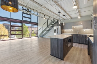 367 Auden Ave in Columbus, OH - Foto de edificio - Building Photo