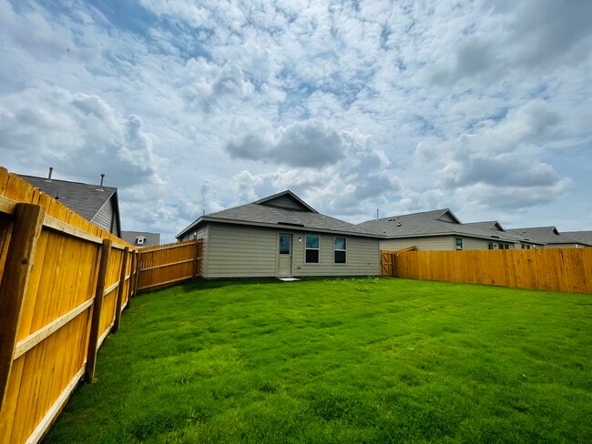 336 Ranchito Pass in Haslet, TX - Building Photo - Building Photo