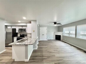 14319 E Grand Dr in Aurora, CO - Building Photo - Building Photo