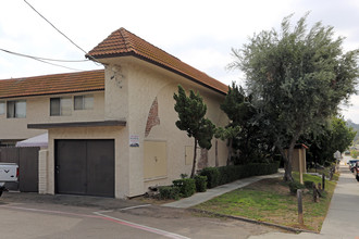 Helix South Apartments in Spring Valley, CA - Building Photo - Building Photo