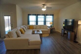 9721 Elk Falls Lane in Aubrey, TX - Building Photo - Building Photo