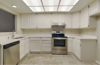 5125 Gallahad Dr in Garland, TX - Building Photo - Building Photo