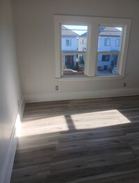 660 32nd St, Unit A in Oakland, CA - Building Photo - Building Photo