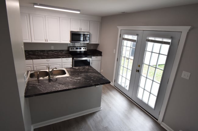 property at 620 S Main St