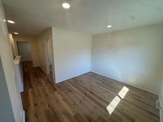 208 Lindell Dr in Normal, IL - Building Photo - Building Photo
