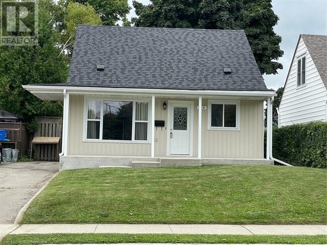 property at 114 Elgin St N