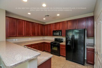 5842 E Grove Ave in Mesa, AZ - Building Photo - Building Photo