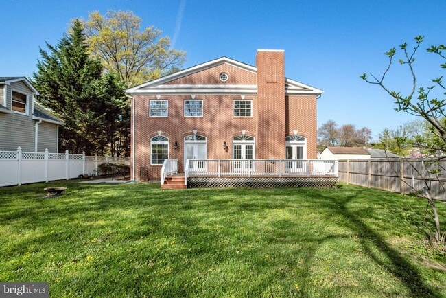 1615 S Oakland St in Arlington, VA - Foto de edificio - Building Photo