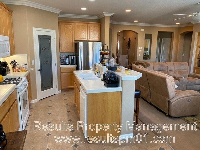 2934 Cardinal Dr in Lincoln, CA - Building Photo - Building Photo