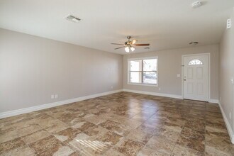 8453 E Keats Ave in Mesa, AZ - Building Photo - Building Photo
