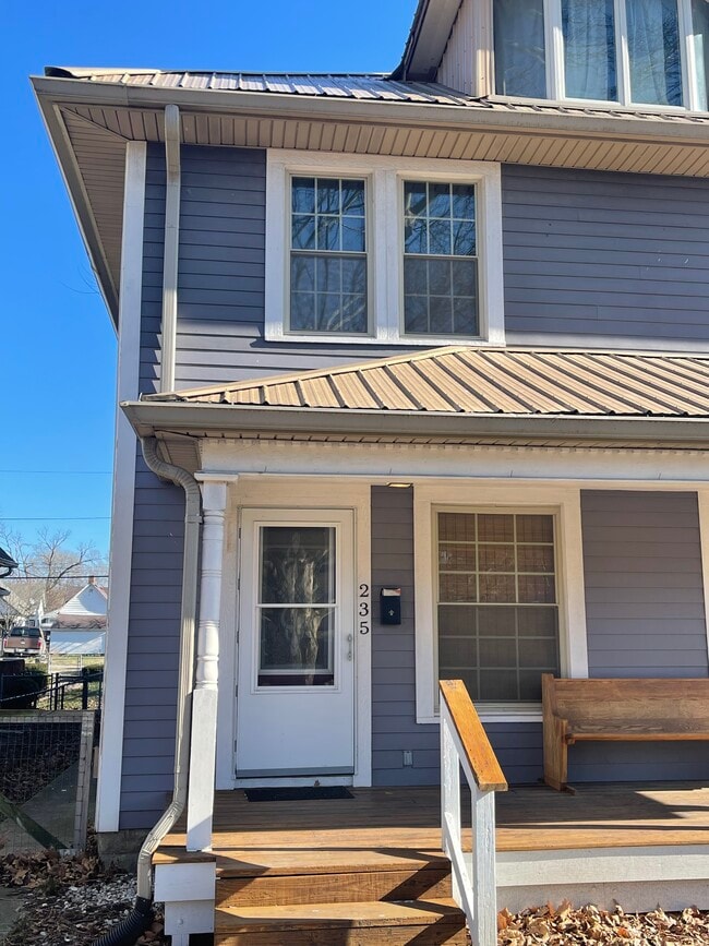 property at 235 N Oxford St