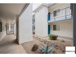 329 North 11th St in Phoenix, AZ - Building Photo - Building Photo