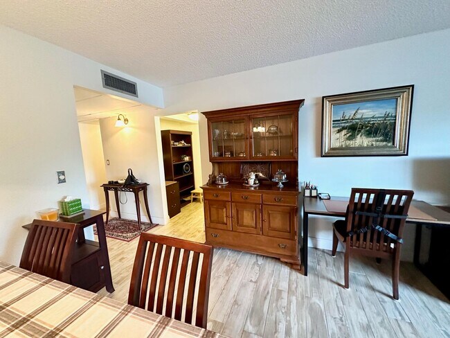 824 SW 9th St Cir in Boca Raton, FL - Building Photo - Building Photo