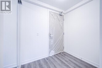 138 Downes St in Toronto, ON - Building Photo - Building Photo